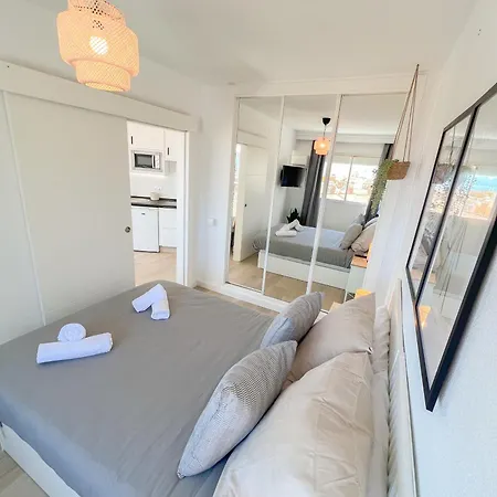 Palm Beach Aparment Sea Views Torremolinos Exterior photo